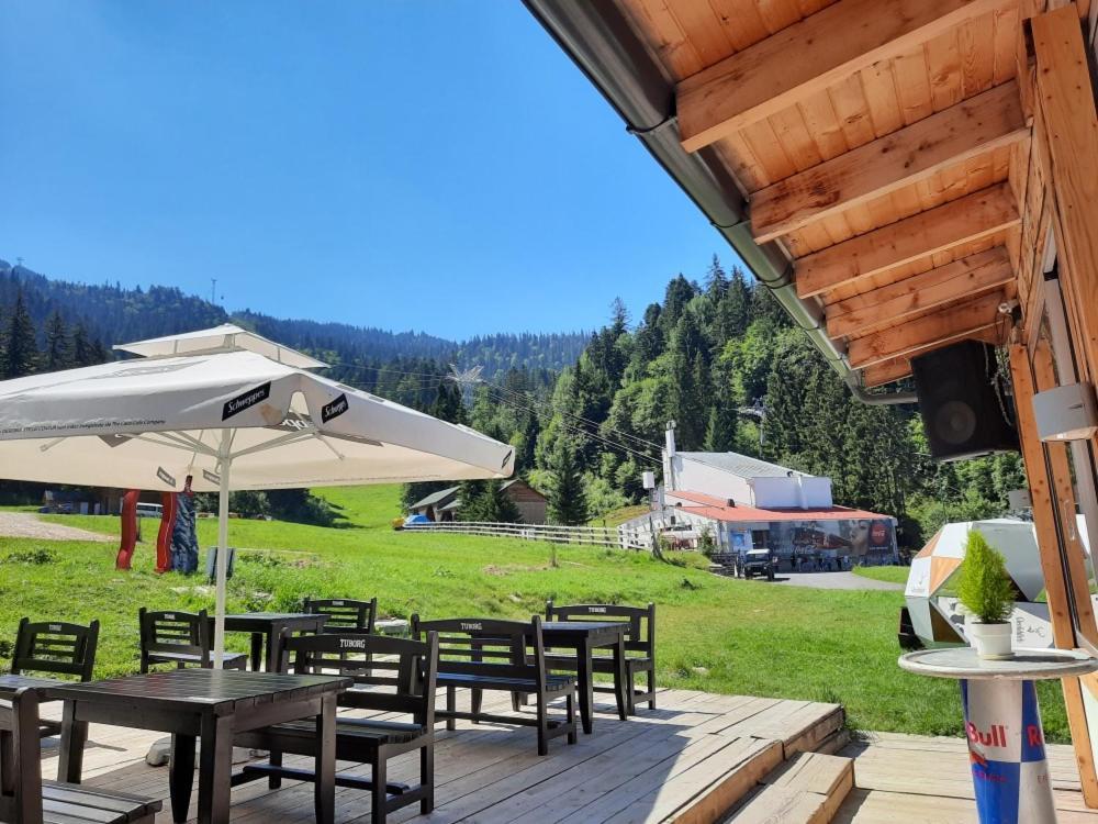 Club Rossignol Hotell Poiana Brasov Exteriör bild
