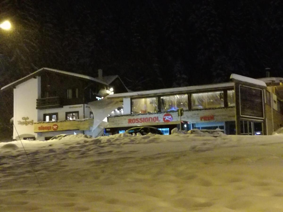 Club Rossignol Hotell Poiana Brasov Exteriör bild