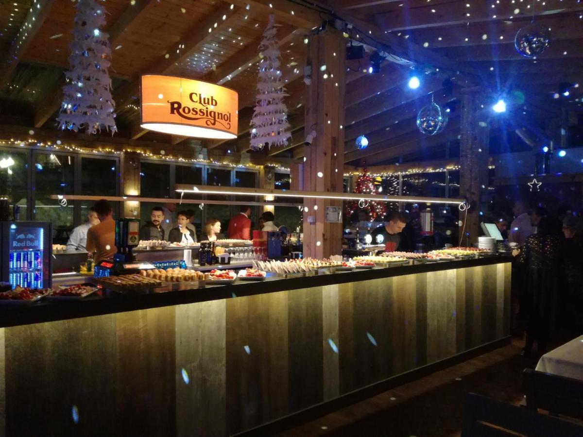 Club Rossignol Hotell Poiana Brasov Exteriör bild